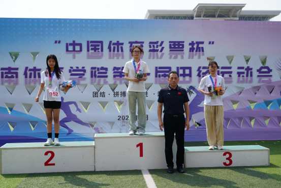 4BD1F